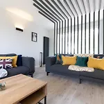 Thornbeck Manor Вилла